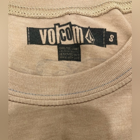 VOLCOM T-SHIRT, 3/4 SLEEVES - size small - Picture 6 of 6